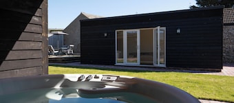 Coral Cottage