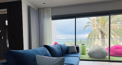 Sea View modern Apartment with a pool
