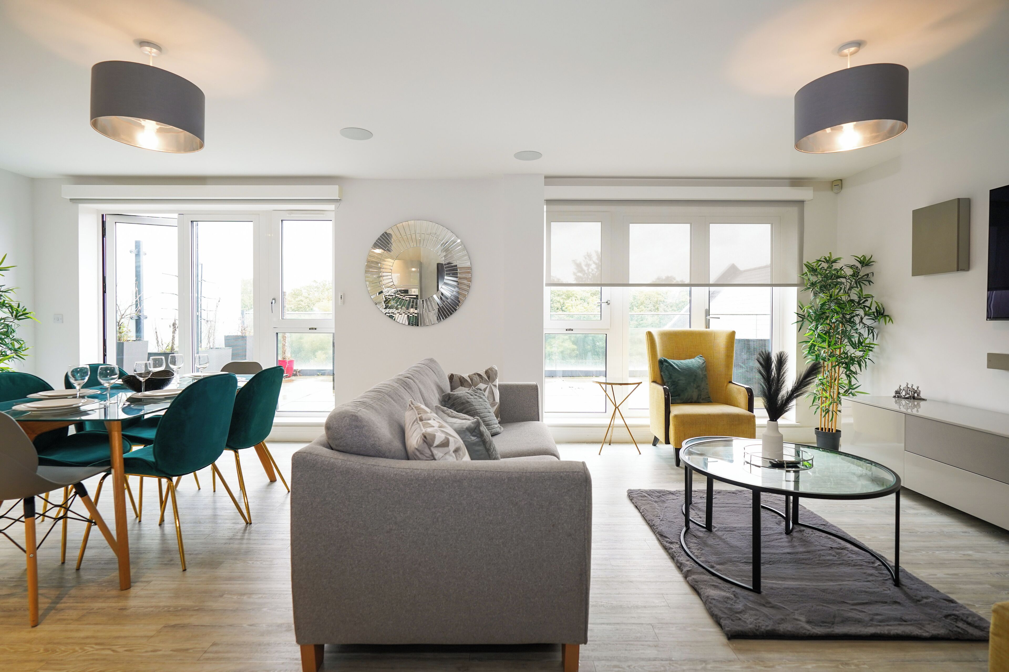 公寓, 河景 | 起居区