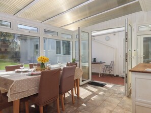 Dining - 8 Chestnut Drive (Brixham)