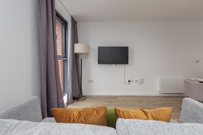 1 Schlafzimmer, Bügeleisen/Bügelbrett
