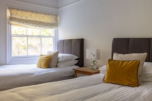 2 chambres, fer et planche à repasser, Wi-Fi gratuit