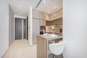 Fridge, microwave, stovetop, toaster