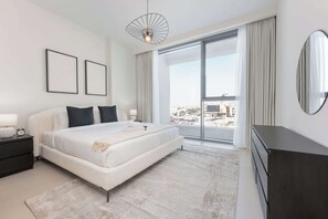 3 bedrooms, iron/ironing board, WiFi