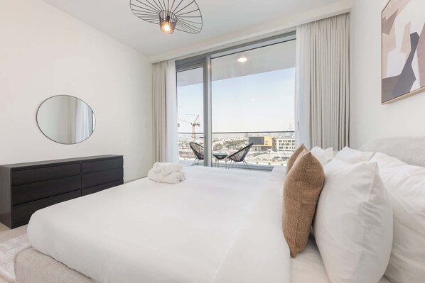 3 bedrooms, iron/ironing board, WiFi