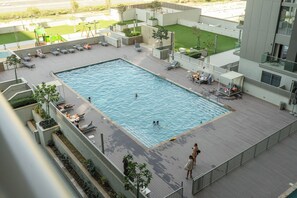 Pool - StayShort - Lavish 1BR Apartment in Sobha Creek Vistas Reserve (Meydan)