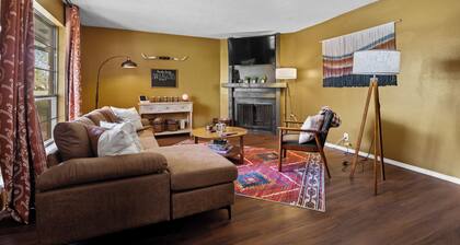 Joplin Avenue Junction: Two Bedroom Duplex