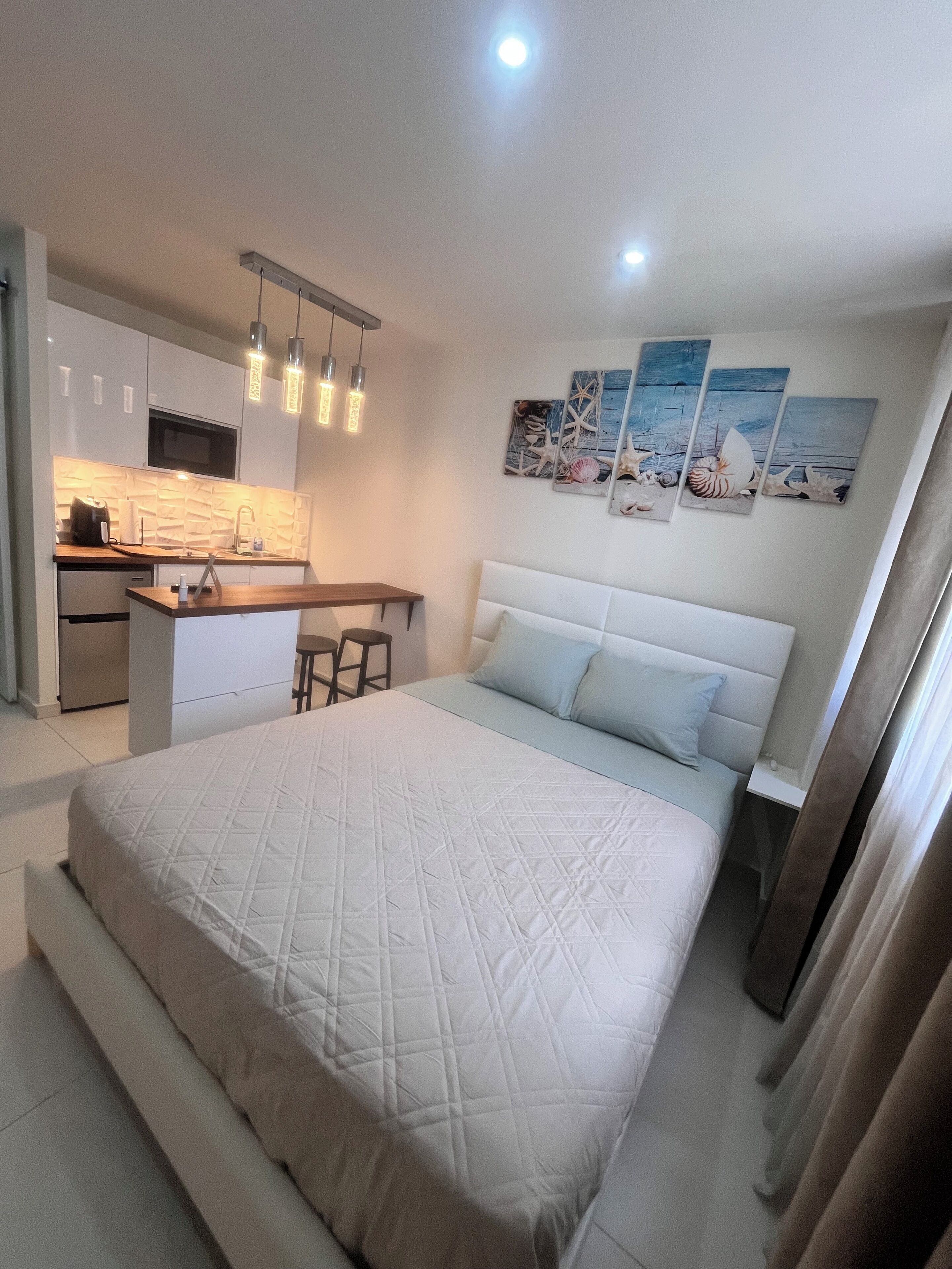 1 bedroom, iron/ironing board, free WiFi