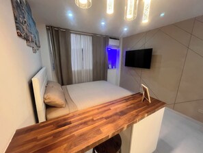 1 Schlafzimmer, Bügeleisen/Bügelbrett, kostenloses WLAN