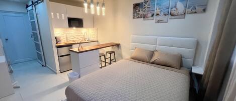 1 makuuhuone, silitysrauta/-lauta, ilmainen Wi-Fi