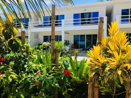 Fachada de la propiedad