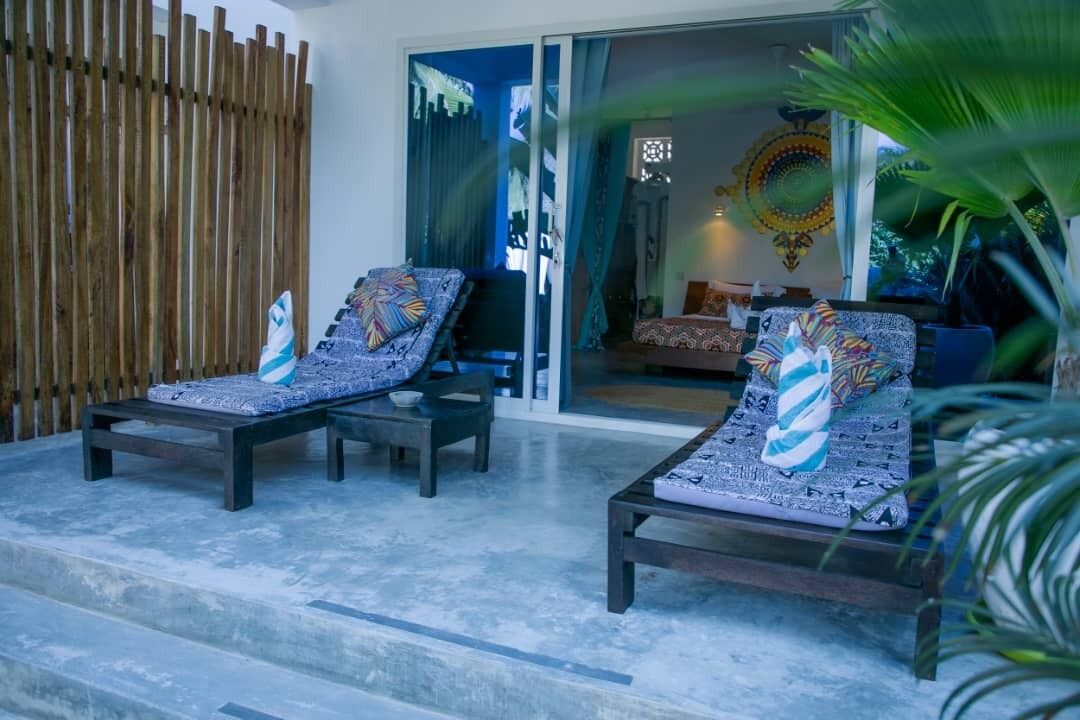 Caja de seguridad en la habitación y cortinas blackout 