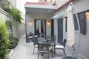 Exterior - Vol3 (Athens)