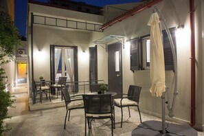 Standard Apartment, Garden View | Terrace/patio - Vol3 (Athens)