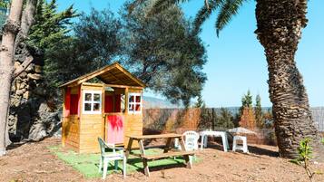 经典别墅, 独立浴室, 海洋景观 | 儿童活动区 - 室外