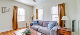 1/2 Mi to Pier: Wfh-friendly Apt in Maine!