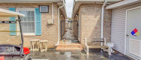 Apartment (2 Bedrooms) | Bahagian dalam