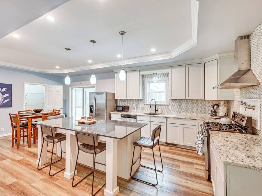 House (4 Bedrooms) | Interior