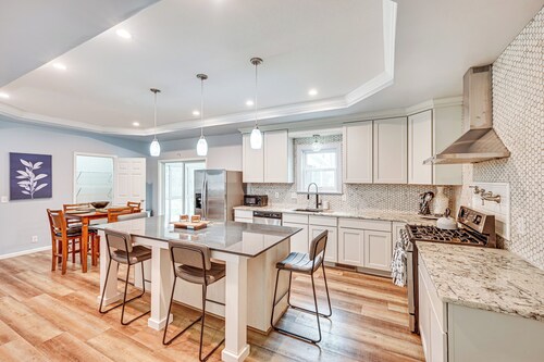 3 Mi to Dtwn: Family-friendly Home in South Haven!