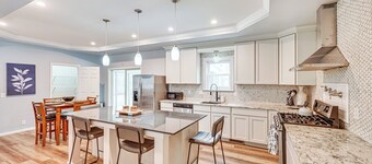 3 Mi to Dtwn: Family-friendly Home in South Haven!