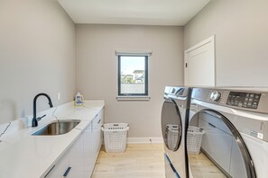 Hus (4 Bedrooms) | Interiør