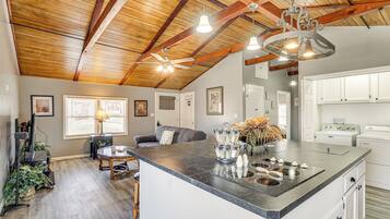 Casa (3 Bedrooms) | Interior