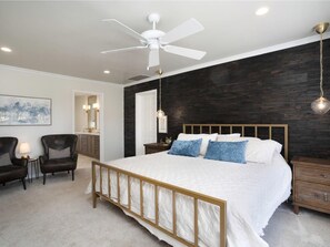 5 bedrooms, desk, free WiFi, bed sheets