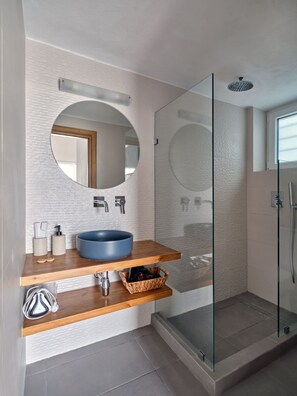 House | 2 bedrooms, Internet