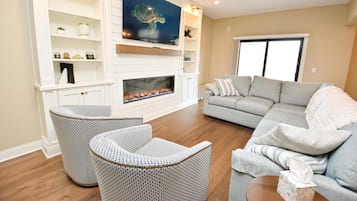 Apartment | 4 bedrooms, Internet