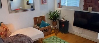 Arty loft in central cardiff