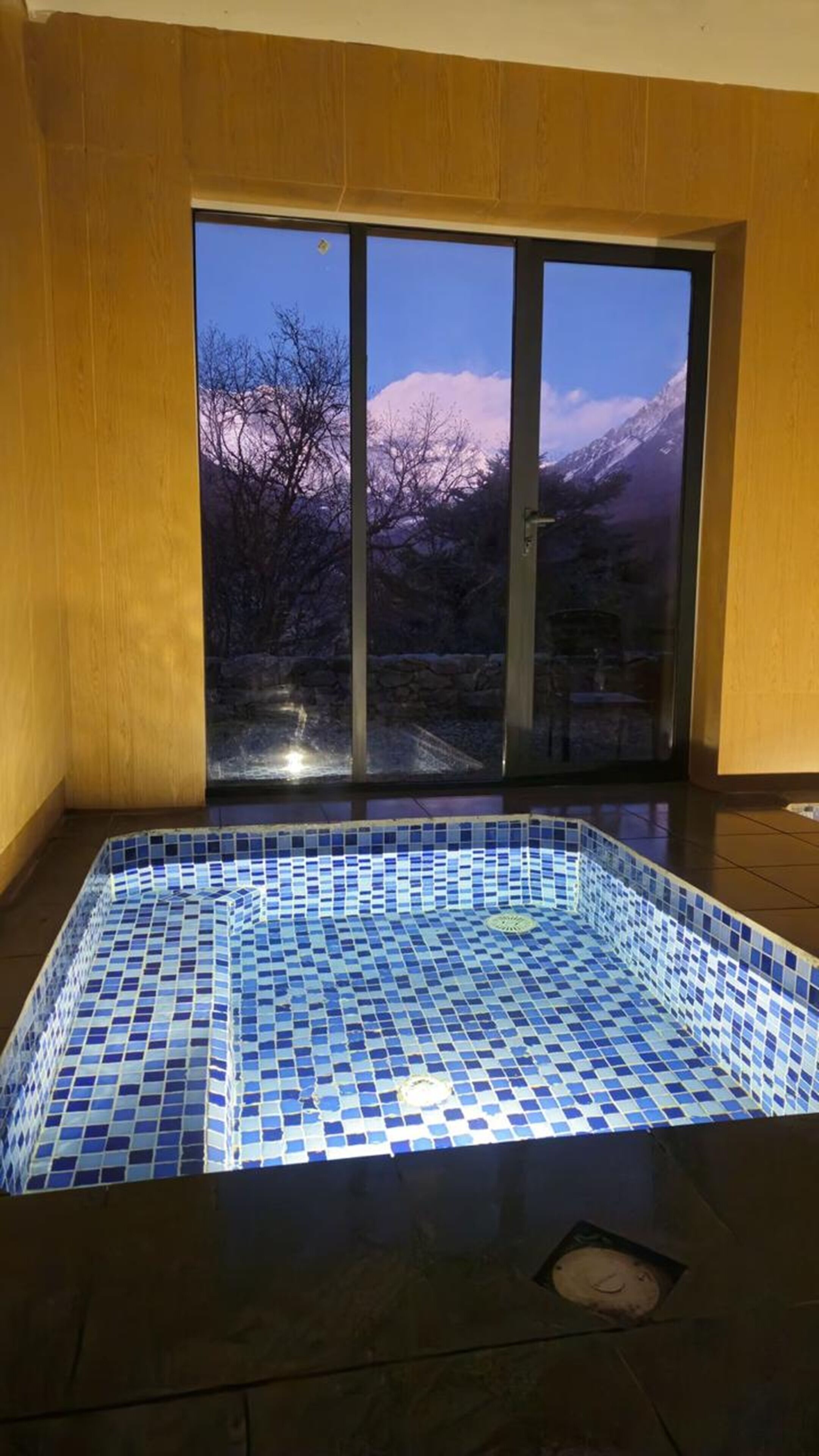 واي فاي مجانًا