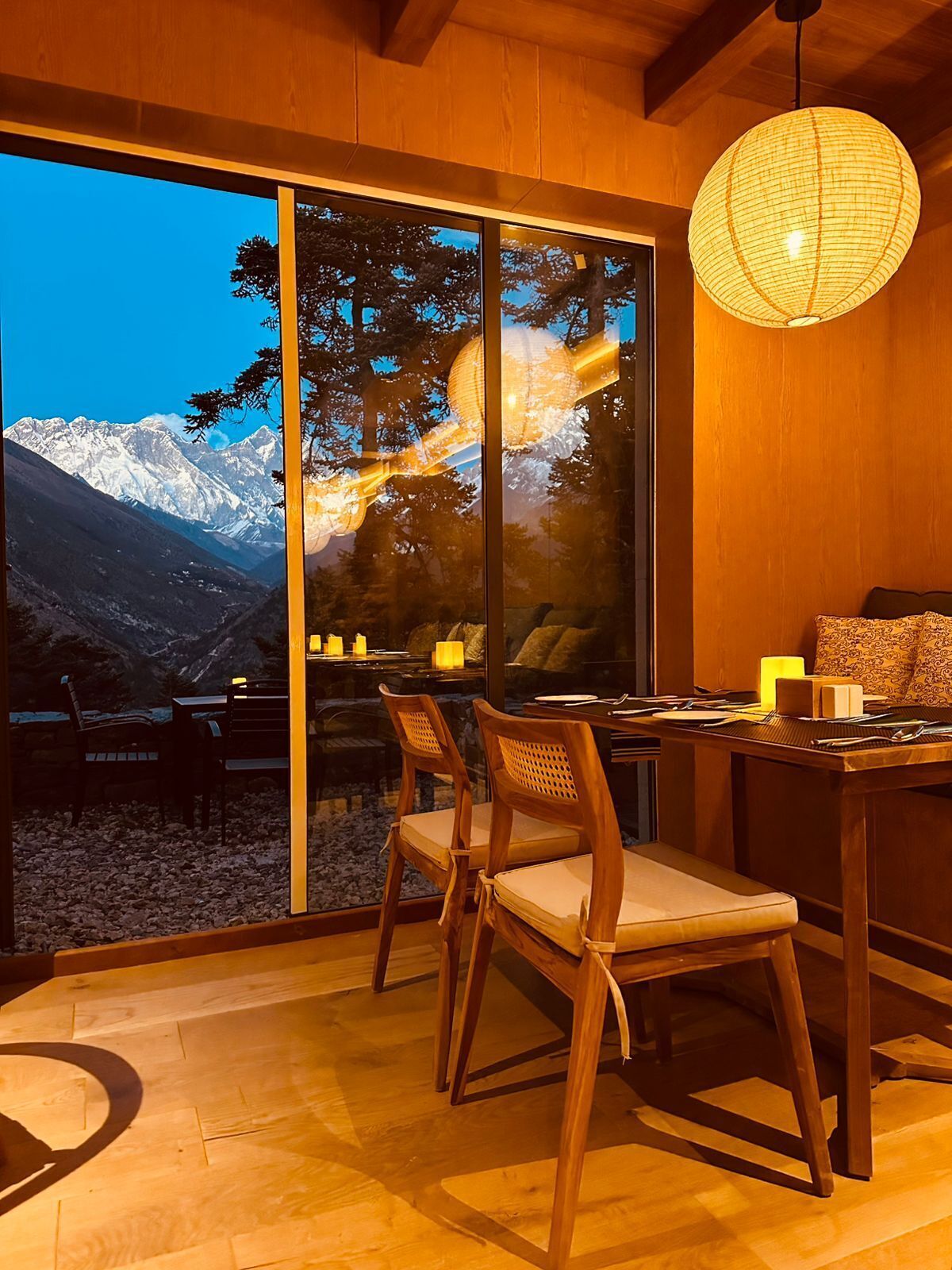 المنشأة من الداخل