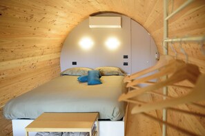 1 bedroom, minibar, free WiFi, bed sheets