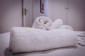 1 bedroom - LIV - Cozy Apartment in Pagrati (Athens)