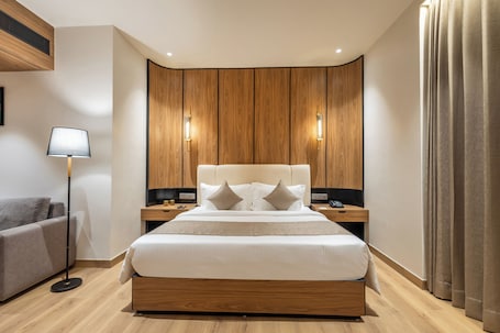 1 habitación y espacio para trabajar con laptop