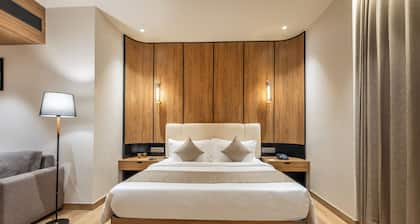 Sterling Borderland Amritsar