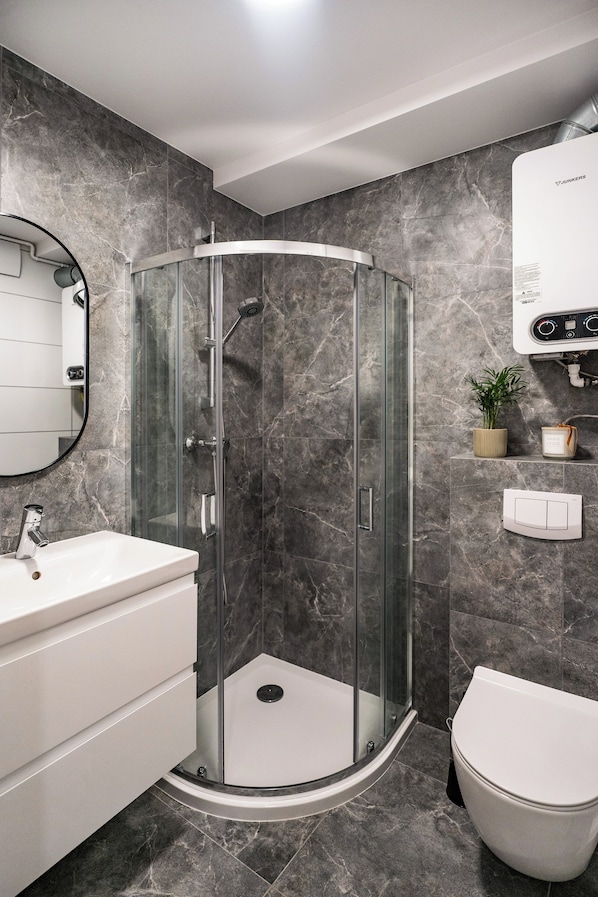 Apart Daire, Balkon, Şehir Manzaralı | Banyo