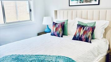 4 bedrooms, desk, iron/ironing board, travel cot