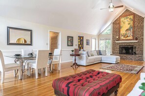 Télévision, espaces bureaux