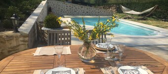 House with pool in the Chevreuse valley