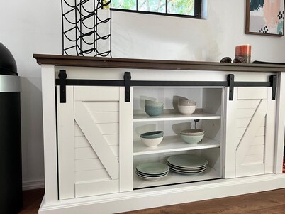 Secluded Forest Stilts House with Balcony, Fire Pit & Nature Views