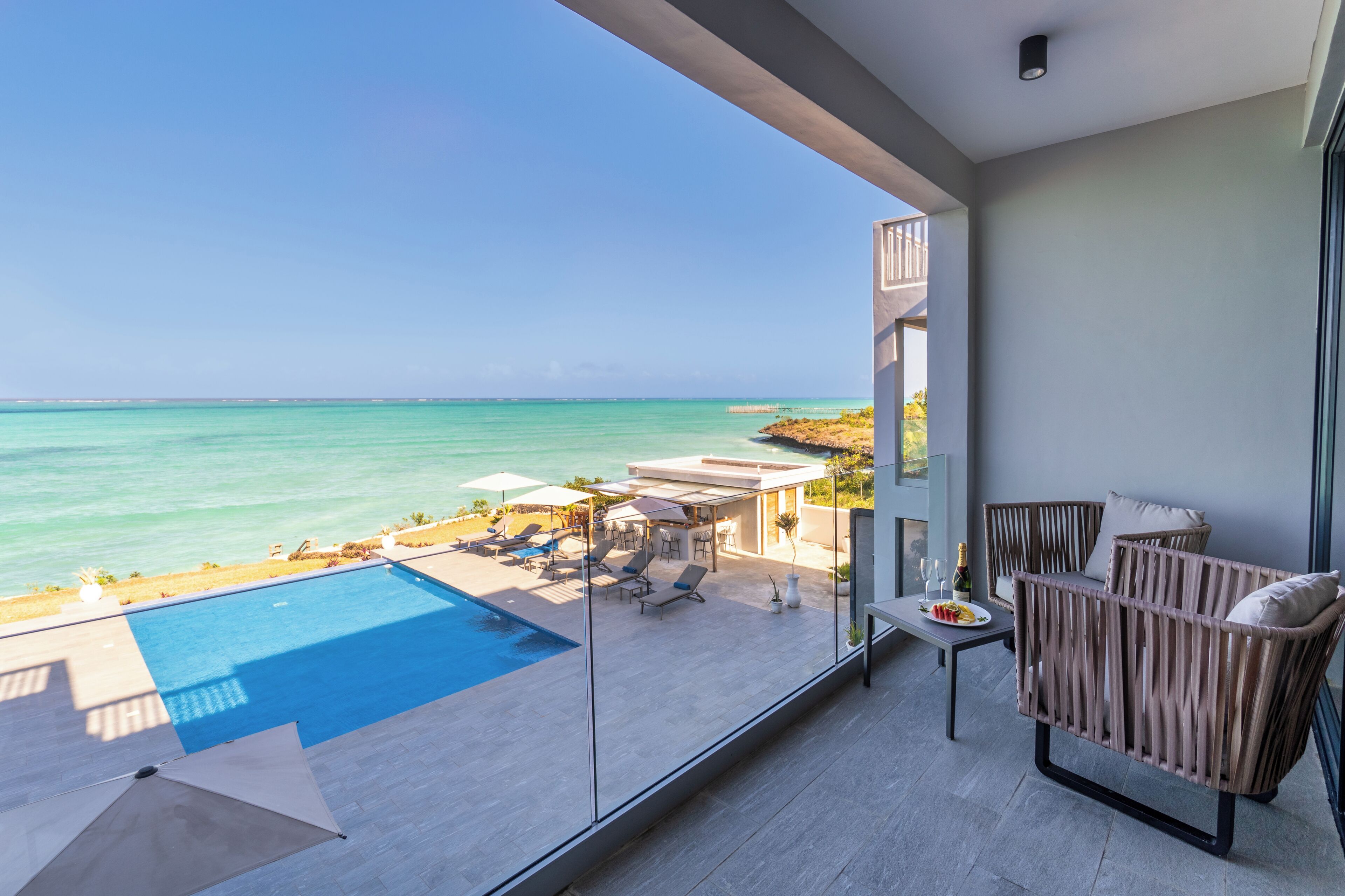 Beach/ocean view