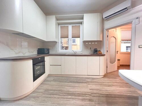 Luxury 2-Bedroom Residence in the Heart of Varna!