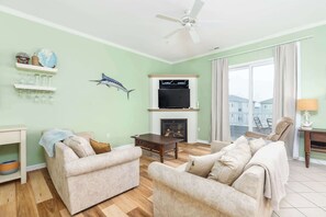 TV, DVD player, offices