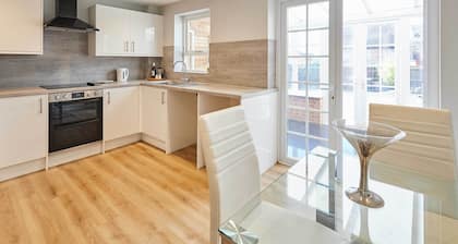 Host & Stay | Venture Park Villas