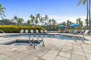 Pool - Big Island Kanaloa At Kona 2802 2 Bedroom Condo (Kailua-Kona)