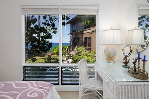 Condo, 2 Bedrooms | 2 bedrooms, laptop workspace, iron/ironing board, free WiFi - Big Island Kanaloa At Kona 2802 2 Bedroom Condo (Kailua-Kona)