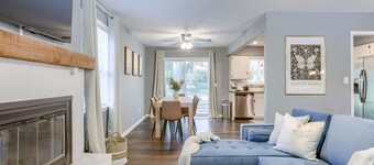 Relaxing Blue Springs Escape 3BR w/ Outdoor Space