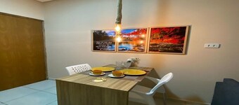 COZY AUTUMN FLAT, COMFORT AND STYLE IN THE HEART OF VITÓRIA