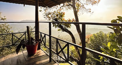 Misty Hogans Hill Station Stay | Entire Stay Near Munnar | Sleeps 10